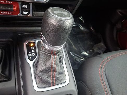 Used 2021 Jeep Wrangler Unlimited Rubicon image 15