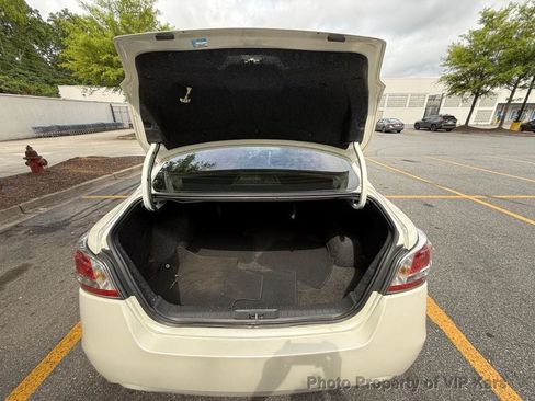 Used 2015 Nissan Altima 2.5 S w/ Power Driver Seat Package FWD image 20