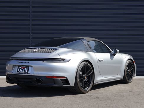 Certified 2024 Porsche 911 Targa 4 GTS image 10