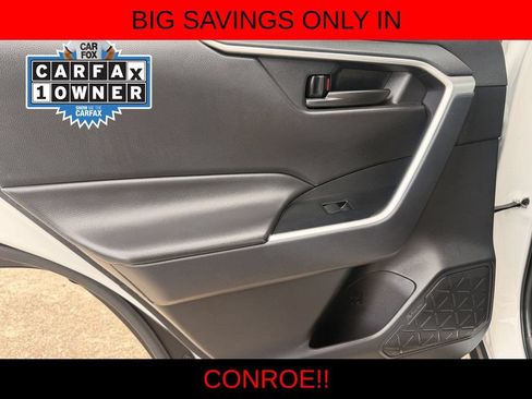 Used 2024 Toyota RAV4 LE AWD/4WD image 21