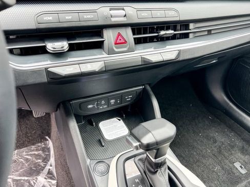 New 2025 Kia K4 GT-Line Turbo w/ GT-Line Premium Package FWD image 19