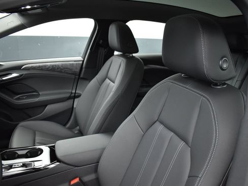 New 2025 Audi A6 e-tron Premium AWD/4WD image 8