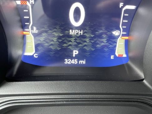 Used 2025 Jeep Gladiator Rubicon w/ Convenience Group image 17