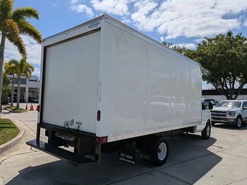 New 2026 Ford E-450 and Econoline 450 Super Duty w/ Power Equipment Group image 6