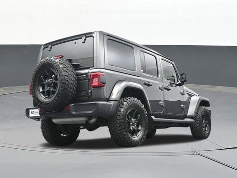 Used 2025 Jeep Wrangler Unlimited Sahara AWD/4WD image 57