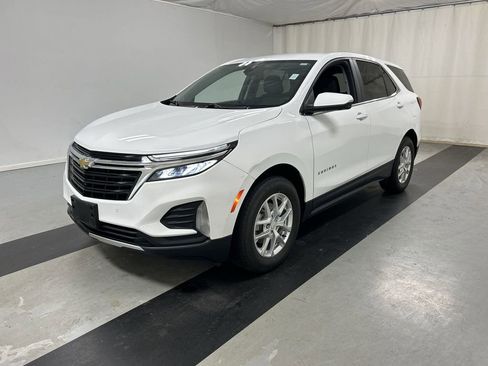 Used 2024 Chevrolet Equinox LT AWD/4WD image 5