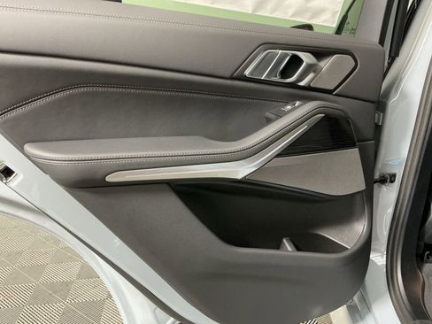 New 2026 BMW X5 sDrive40i w/ M Sport Package image 26