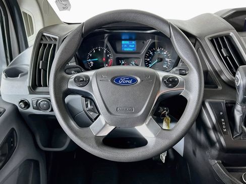 Used 2018 Ford Transit 150 XL RWD image 11