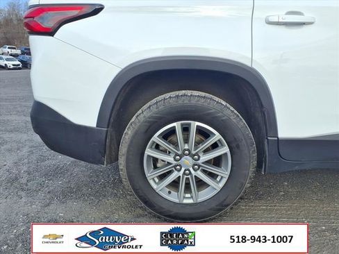 Used 2023 Chevrolet Traverse LT w/ LPO, Floor Liner Package image 9