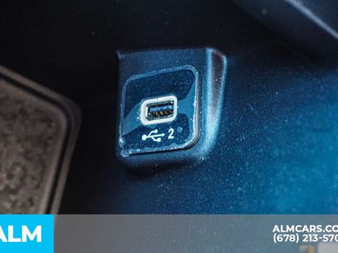 Used 2025 Jeep Wrangler Unlimited Sahara AWD/4WD image 47