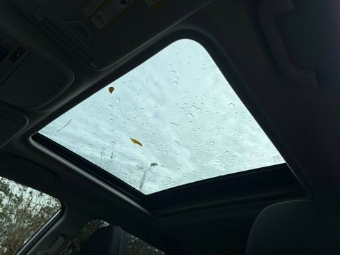 Used 2022 Subaru Forester Premium image 7