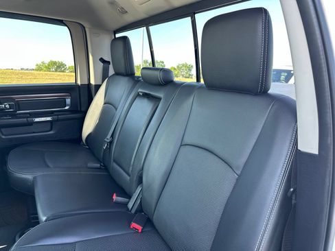 Used 2015 RAM 1500 Laramie w/ Convenience Group AWD/4WD image 27