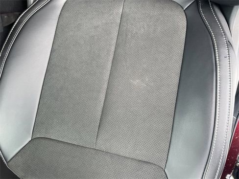 New 2026 Jeep Grand Cherokee Altitude image 10