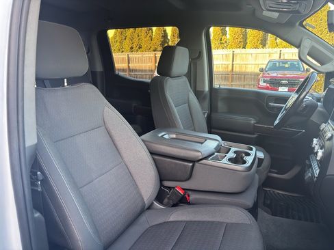 Used 2021 GMC Sierra 1500 SLE image 29