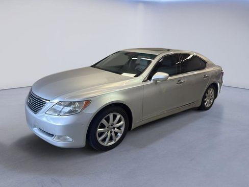 Used 2007 Lexus LS 460 image 3