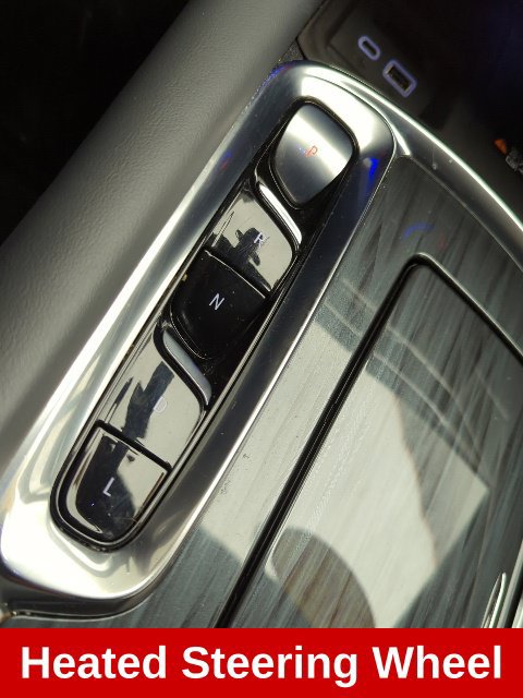 Used 2023 Buick Enclave Essence FWD image 21