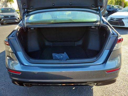 Used 2025 Honda Accord Touring image 13