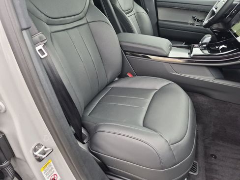 New 2026 Land Rover Range Rover Sport SE AWD/4WD image 21