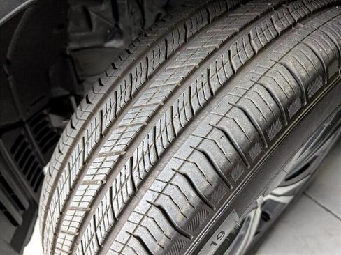 Used 2025 Lexus RX 350 Premium image 16