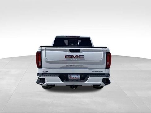Used 2021 GMC Sierra 1500 Denali AWD/4WD image 3