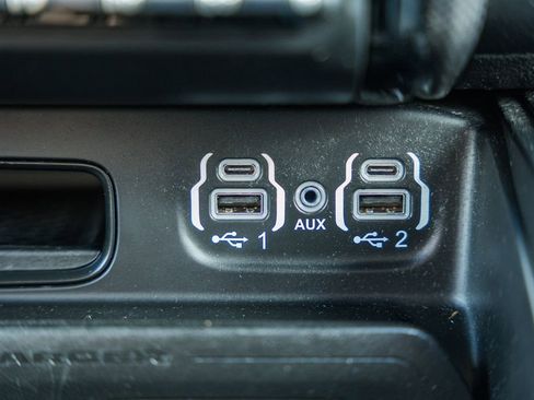Certified 2022 RAM 1500 Limited w/ Night Edition AWD/4WD image 32
