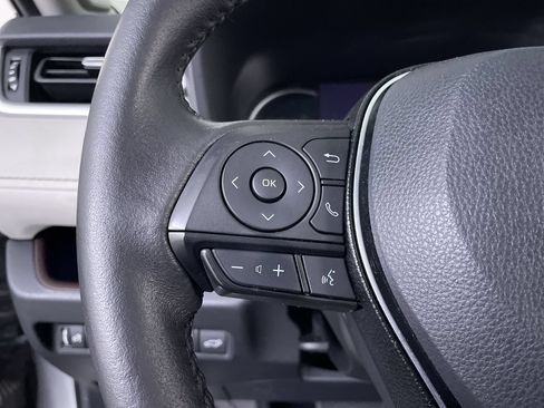 Used 2021 Toyota RAV4 Limited AWD/4WD image 26