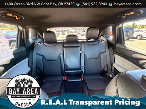 Used 2024 Jeep Compass Latitude AWD/4WD image 20