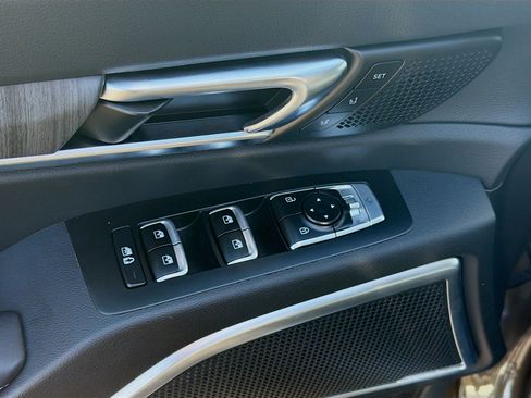 Used 2023 Kia Telluride SX image 24