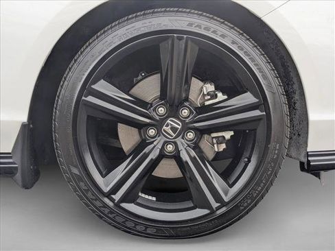 Used 2024 Honda Accord Sport image 25