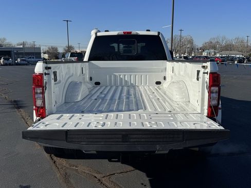 Used 2022 Ford F350 Lariat w/ Lariat Ultimate Package image 18