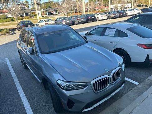 Used 2024 BMW X3 sDrive30i w/ Premium Package w/ZPA image 5