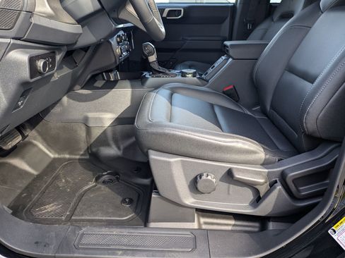 New 2025 Ford Bronco Big Bend image 11