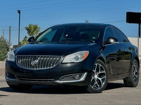 Used 2017 Buick Regal Sport Touring image 1