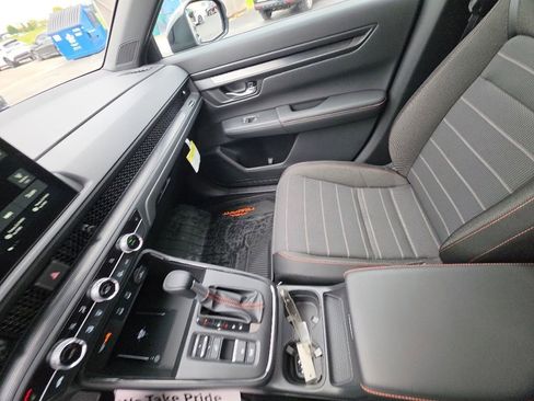 Used 2026 Honda CR-V TrailSport image 25