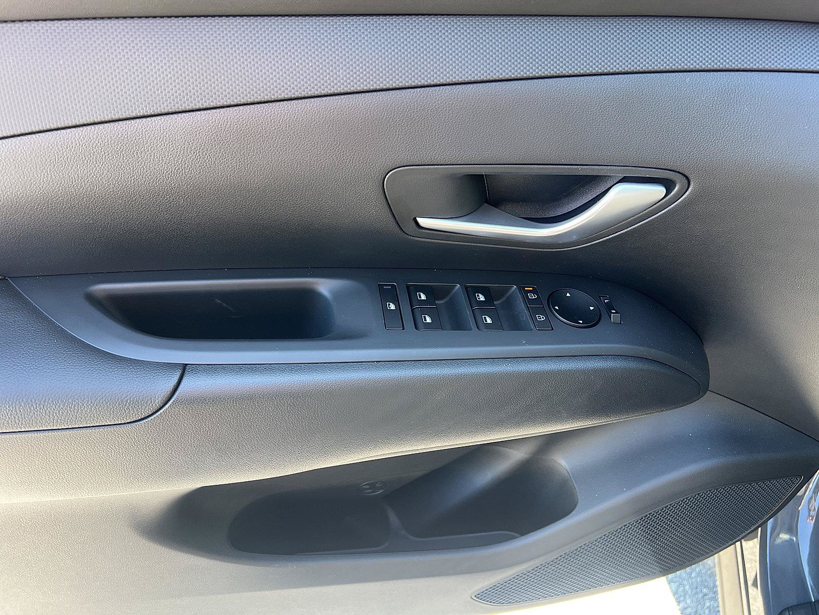 New 2026 Hyundai Tucson Blue SE AWD/4WD image 8