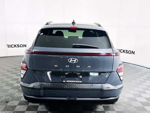 Used 2024 Hyundai Kona SEL image 4