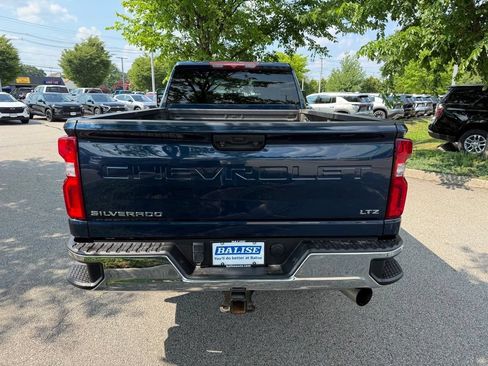 Used 2022 Chevrolet Silverado 2500 LTZ w/ Gooseneck/5TH Wheel Package AWD/4WD image 4