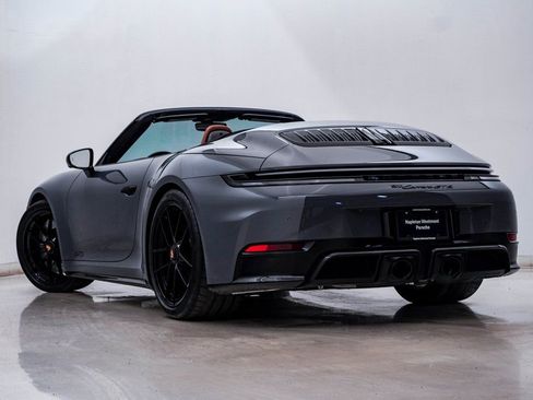 Certified 2025 Porsche 911 Carrera GTS image 10
