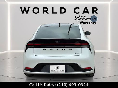 Used 2024 Toyota Prius Limited w/ Limited Premium Package FWD image 6