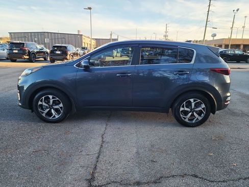 Used 2020 Kia Sportage LX w/ LX Popular Package image 2