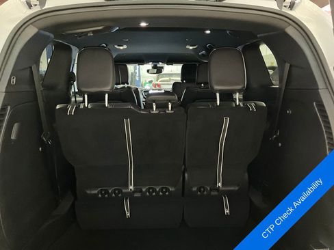 New 2026 Chrysler Pacifica Select image 18