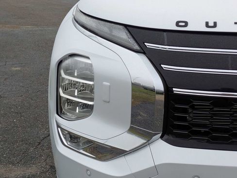 New 2026 Mitsubishi Outlander SEL AWD/4WD image 10
