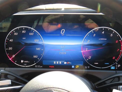 Used 2024 Mercedes-Benz E 350 4MATIC Sedan image 12