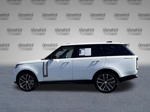 Used 2024 Land Rover Range Rover SE AWD/4WD image 7
