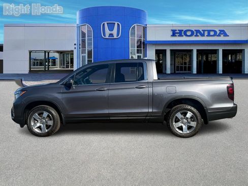 Certified 2025 Honda Ridgeline RTL image 4