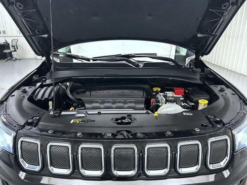 Used 2022 Jeep Compass Limited image 24