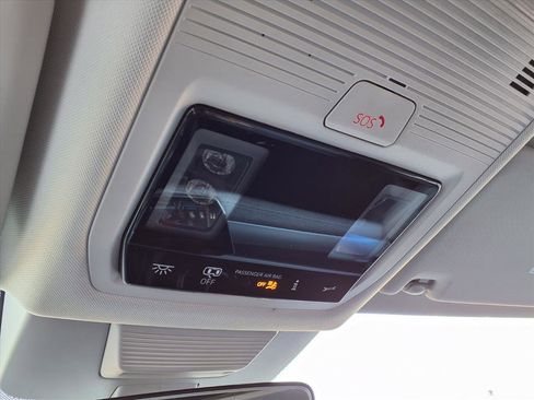 New 2025 Volkswagen Tiguan S image 18