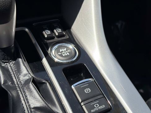 Used 2025 Mitsubishi Eclipse Cross SE AWD/4WD image 23