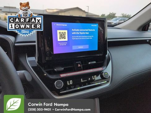 Used 2025 Toyota Corolla Cross XLE AWD/4WD image 16