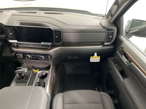 New 2026 Chevrolet Silverado 1500 LT AWD/4WD image 15